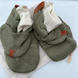 NWT Goumi Kids Noble Fir Knit Baby Boots SZ 12-18 mo Green Organic Cotton